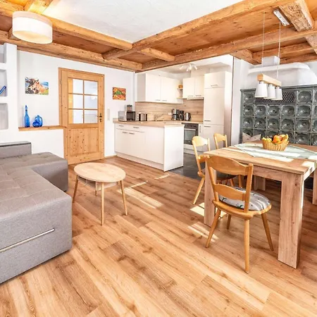 Hoerburger Apartament